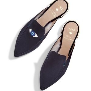 Gigi Hadid x Stuart Weitzman EyeLove Flats 👁♥️💙